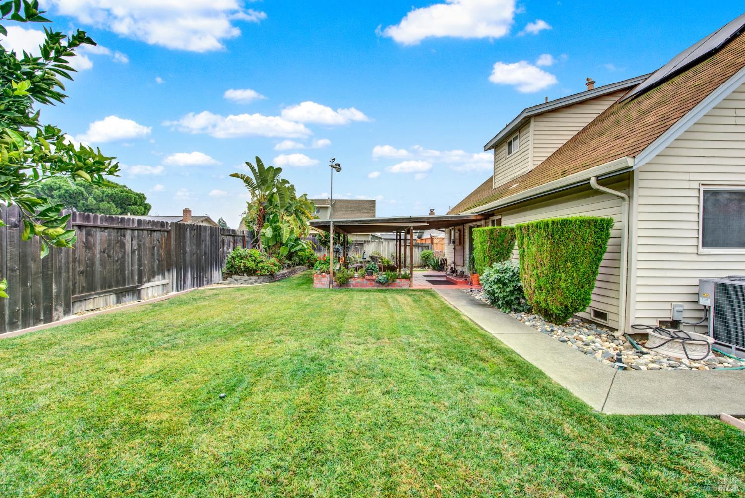 Detail Gallery Image 70 of 78 For 221 Livingston Ave, Vacaville,  CA 95687 - 3 Beds | 2 Baths
