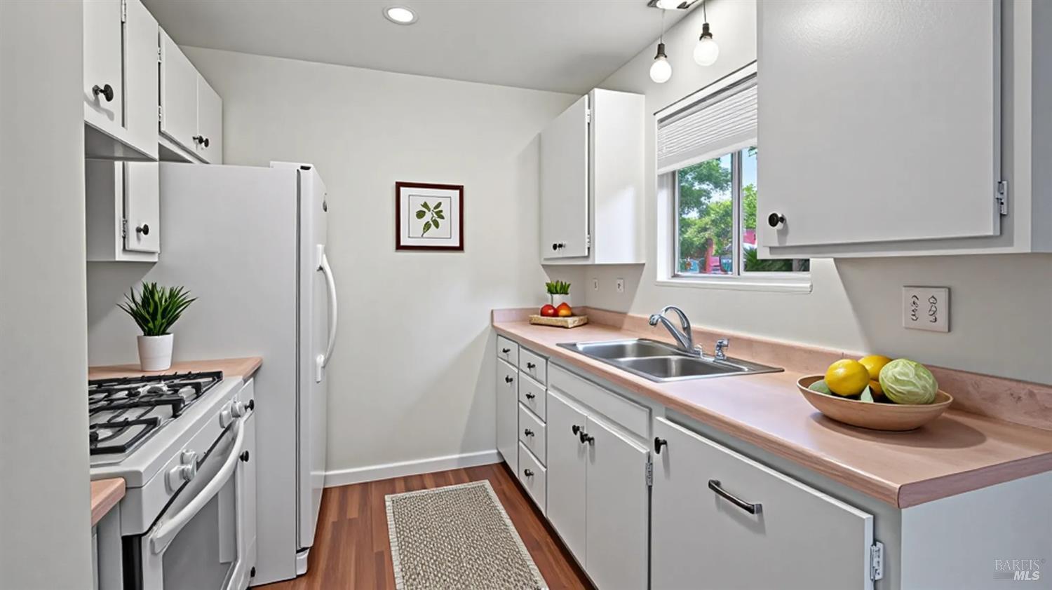 Detail Gallery Image 36 of 41 For 7 Portola Ct, Santa Rosa,  CA 95409 - – Beds | – Baths