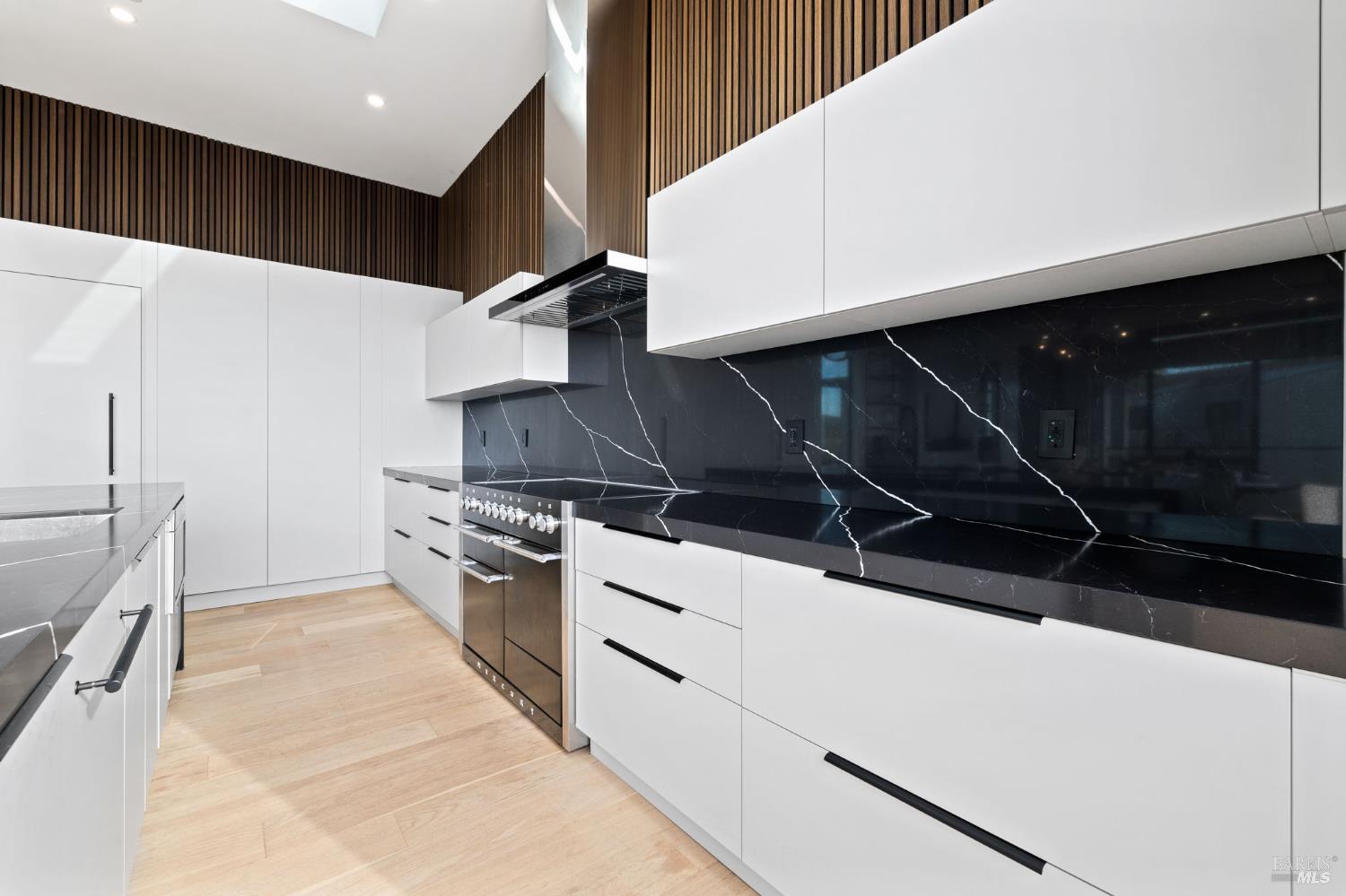 Detail Gallery Image 29 of 95 For 1536 Sea Way, Bodega Bay,  CA 94923 - 4 Beds | 4/1 Baths