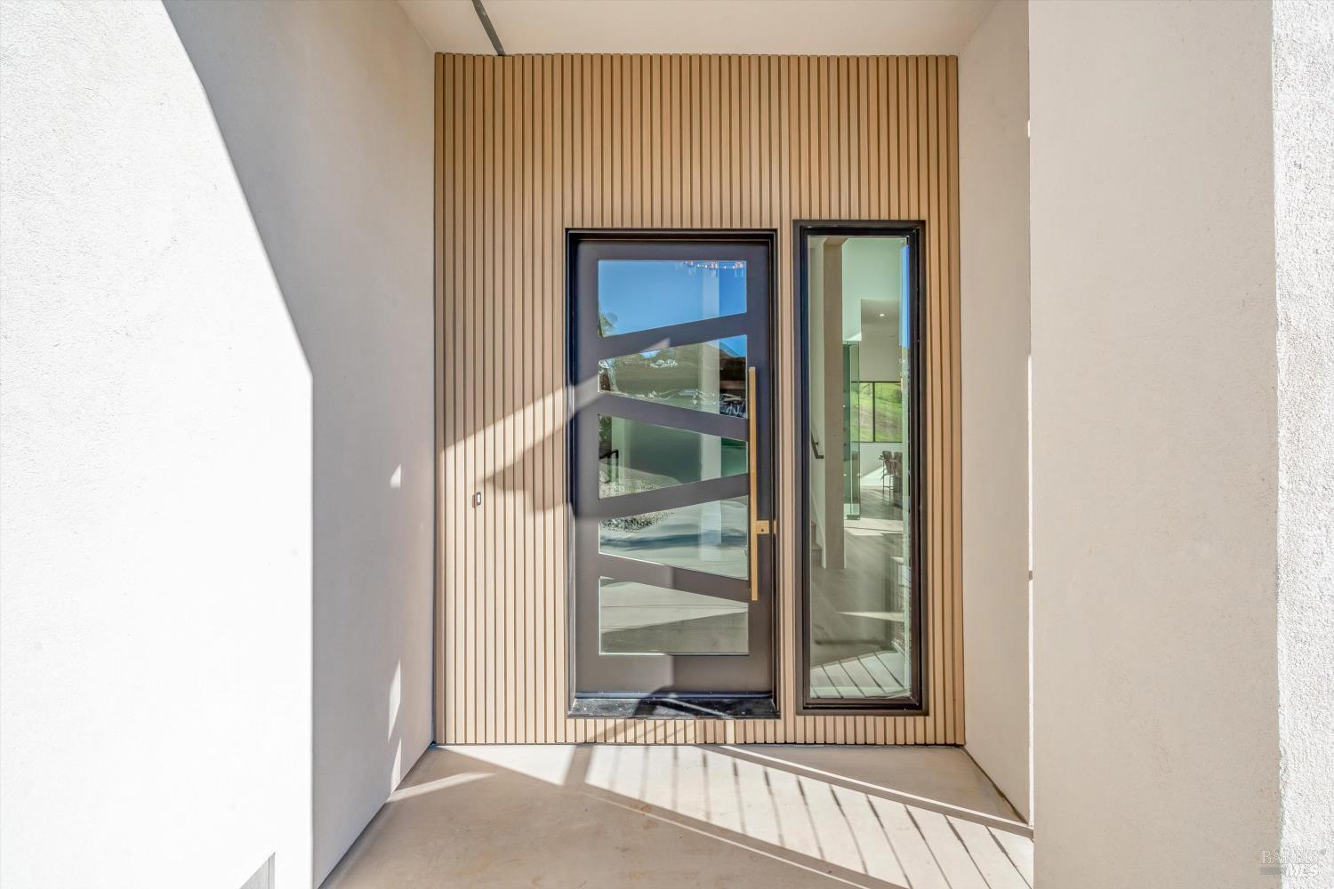 Detail Gallery Image 5 of 99 For 1580 Clear Ridge Dr, Healdsburg,  CA 95448 - 4 Beds | 4/1 Baths