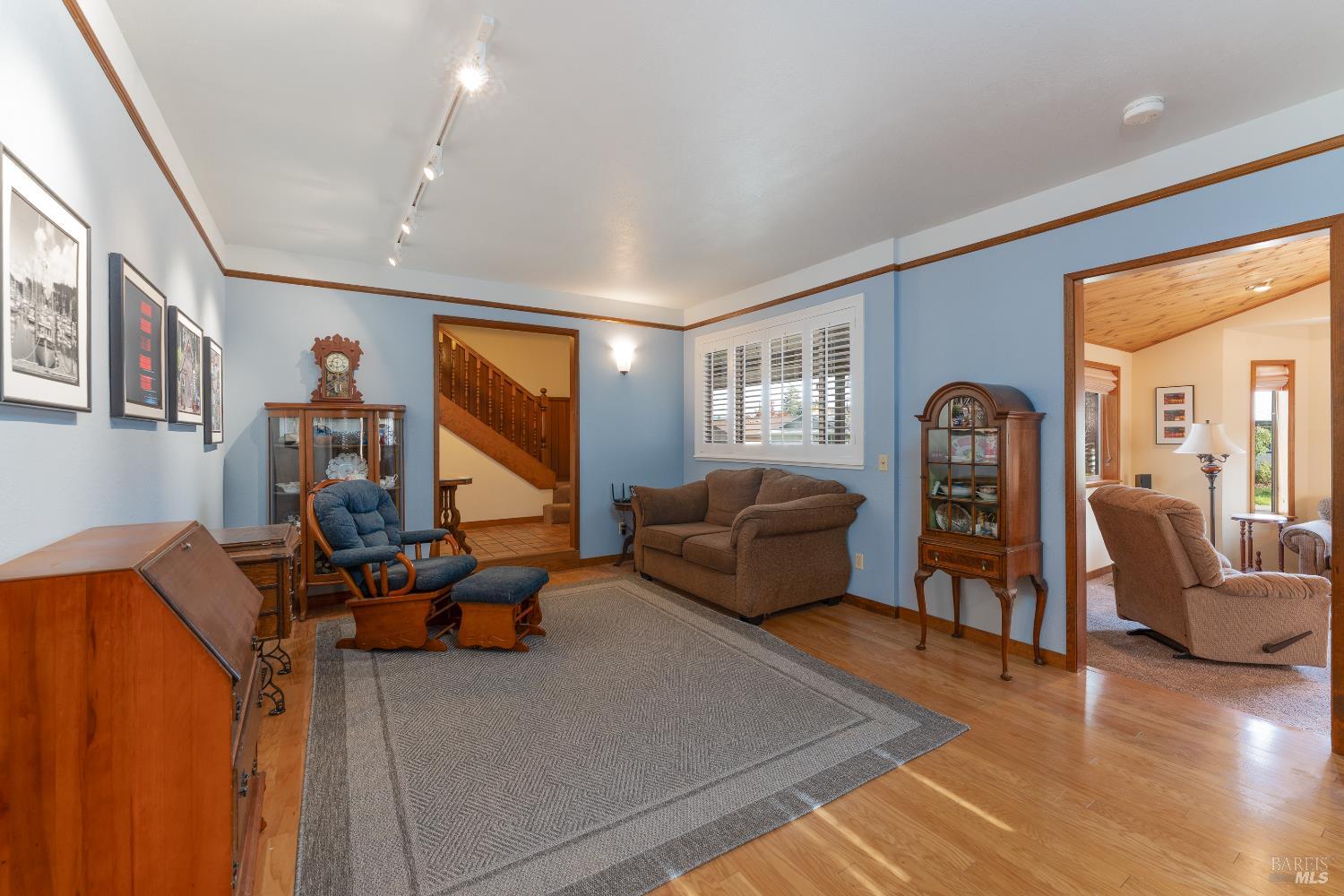 Detail Gallery Image 3 of 38 For 1338 Laurel Ave, Ukiah,  CA 95482 - 4 Beds | 2/1 Baths