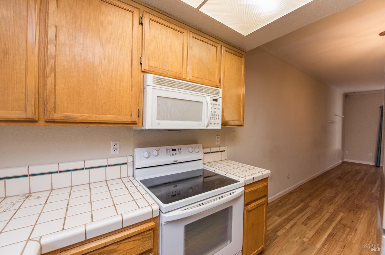 Detail Gallery Image 16 of 24 For 1221 Eardley Ave, Santa Rosa,  CA 95401 - 2 Beds | 1/1 Baths