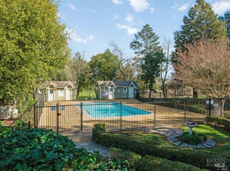 Detail Gallery Image 25 of 29 For 25 Temelec Cir, Sonoma,  CA 95476 - 2 Beds | 1 Baths