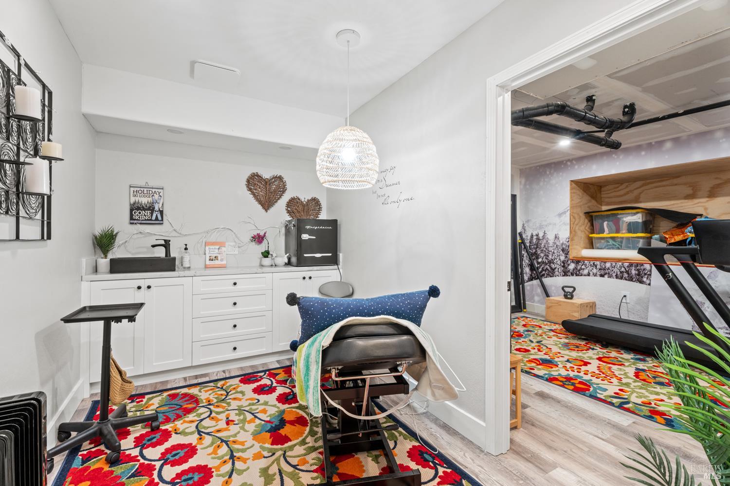 Detail Gallery Image 23 of 41 For 531 Tehuacan Rd, Ukiah,  CA 95482 - 4 Beds | 3 Baths