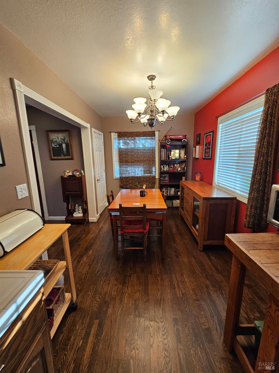 Detail Gallery Image 30 of 36 For 3030 Dohr St, Berkeley,  CA 94702 - 4 Beds | 2 Baths