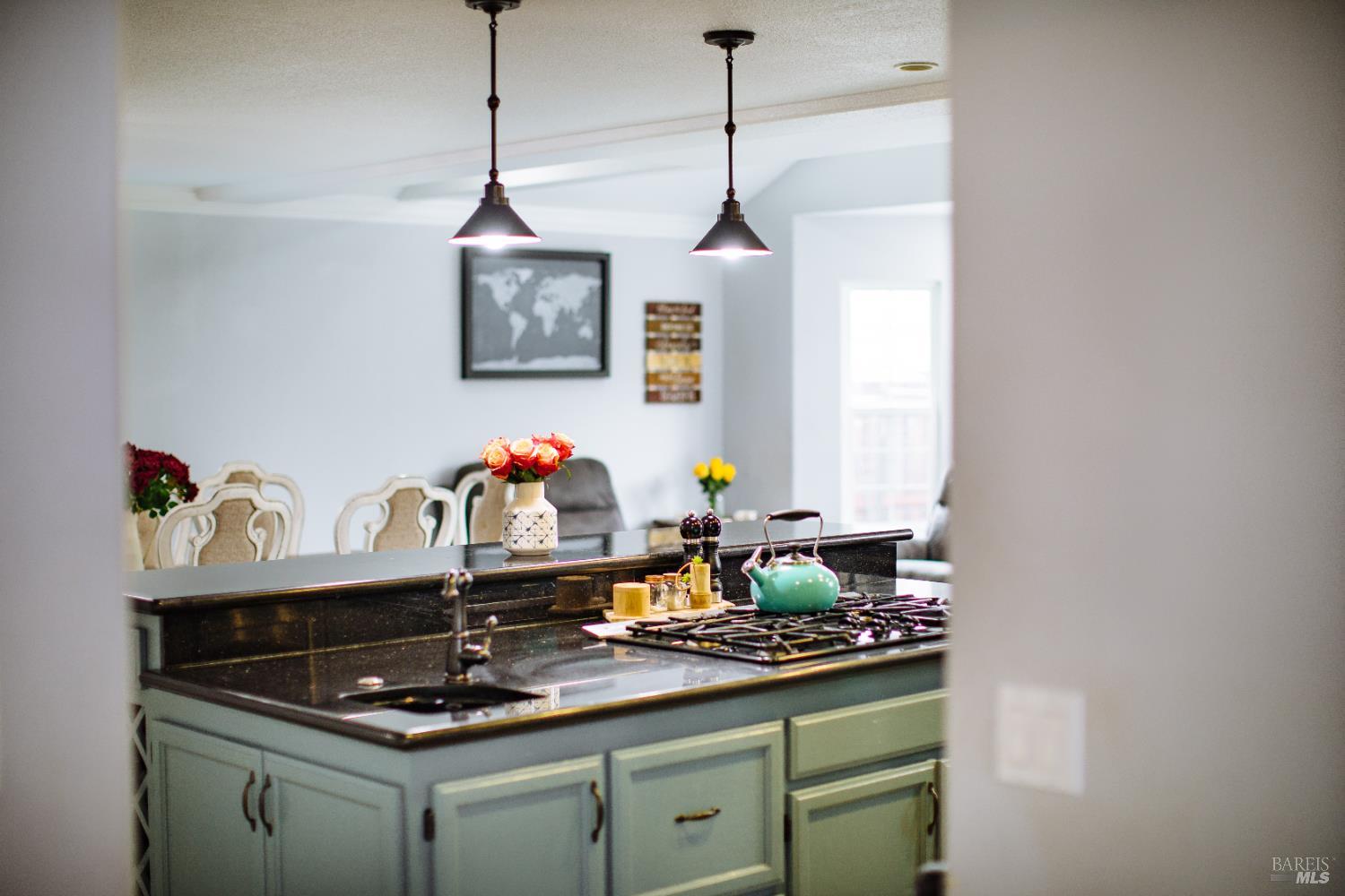 Detail Gallery Image 15 of 53 For 236 Belfiore Ln, Windsor,  CA 95492 - 4 Beds | 3 Baths