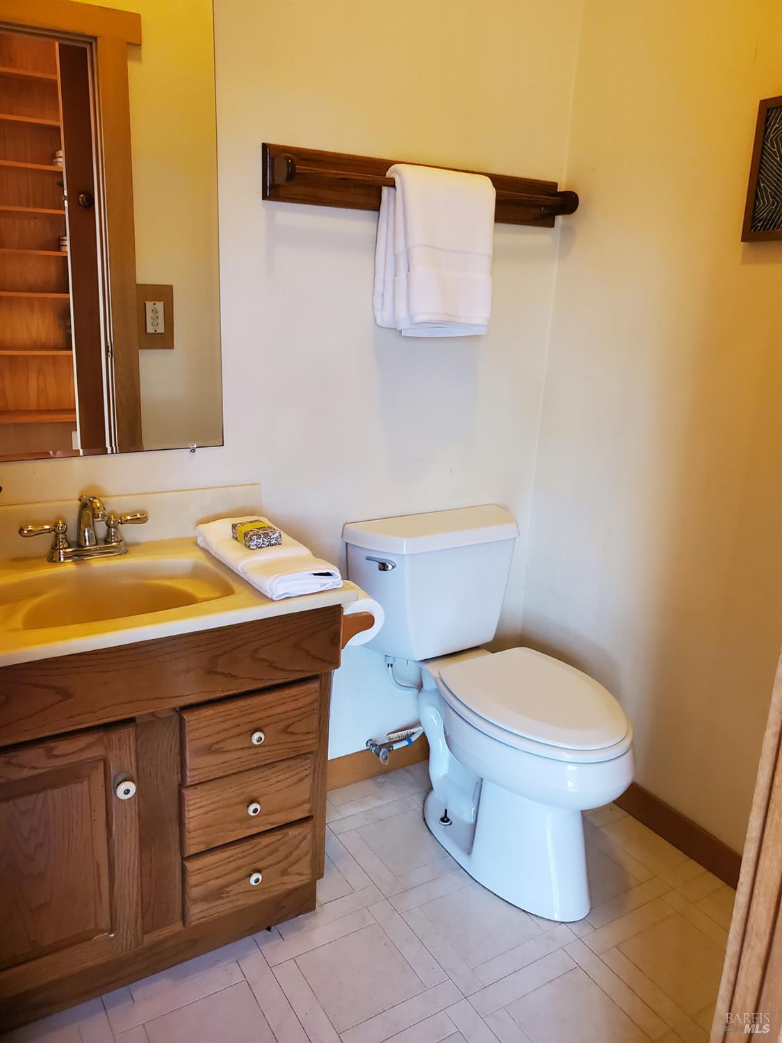 Detail Gallery Image 25 of 92 For 3778 Burke Pl, Sonoma,  CA 95476 - 4 Beds | 2/1 Baths