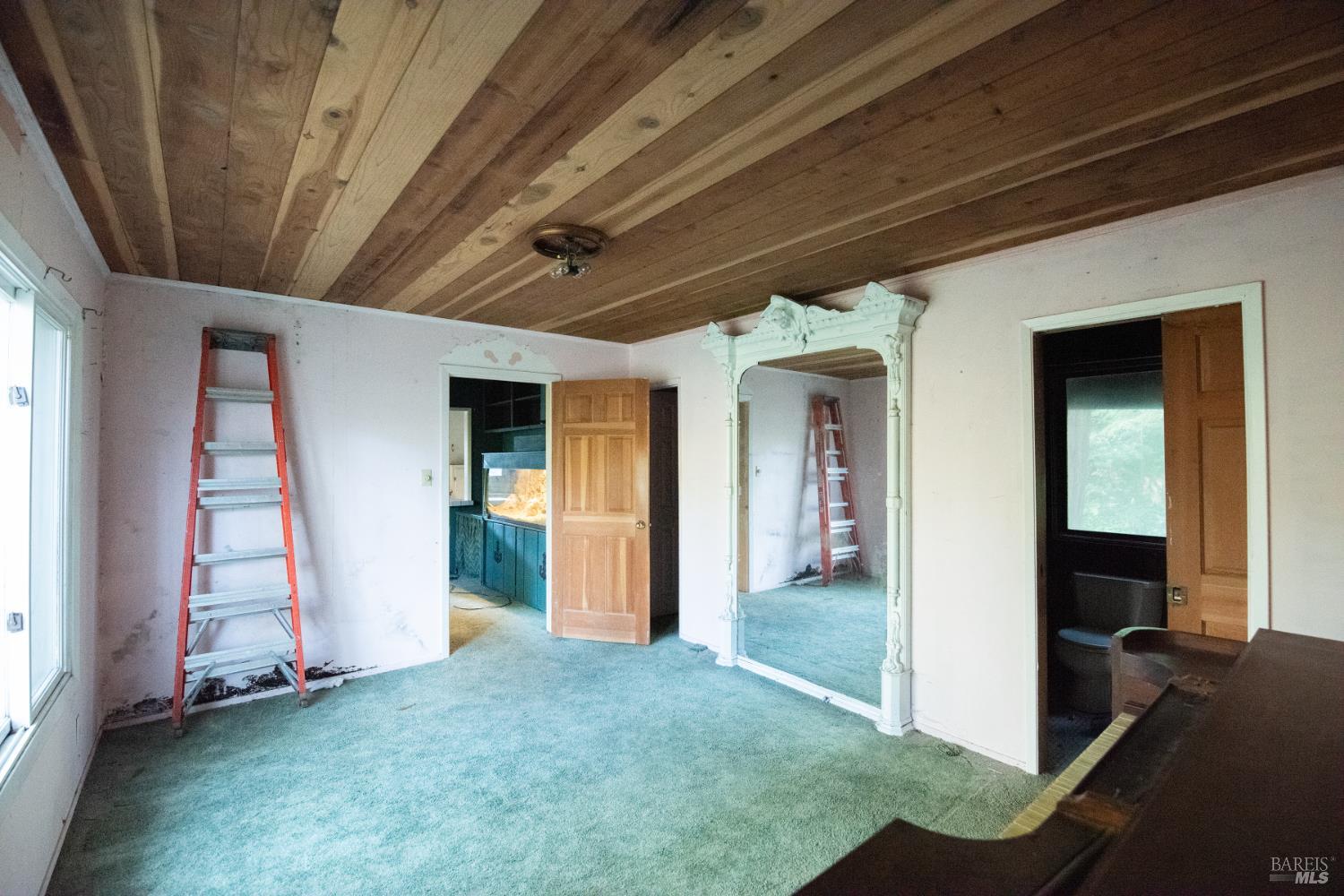 Detail Gallery Image 29 of 77 For 11 Huckleberry Hts, Cazadero,  CA 95421 - 2 Beds | 3 Baths