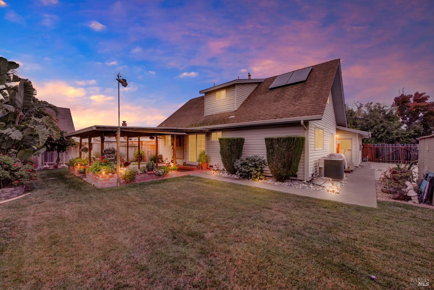 Detail Gallery Image 75 of 78 For 221 Livingston Ave, Vacaville,  CA 95687 - 3 Beds | 2 Baths