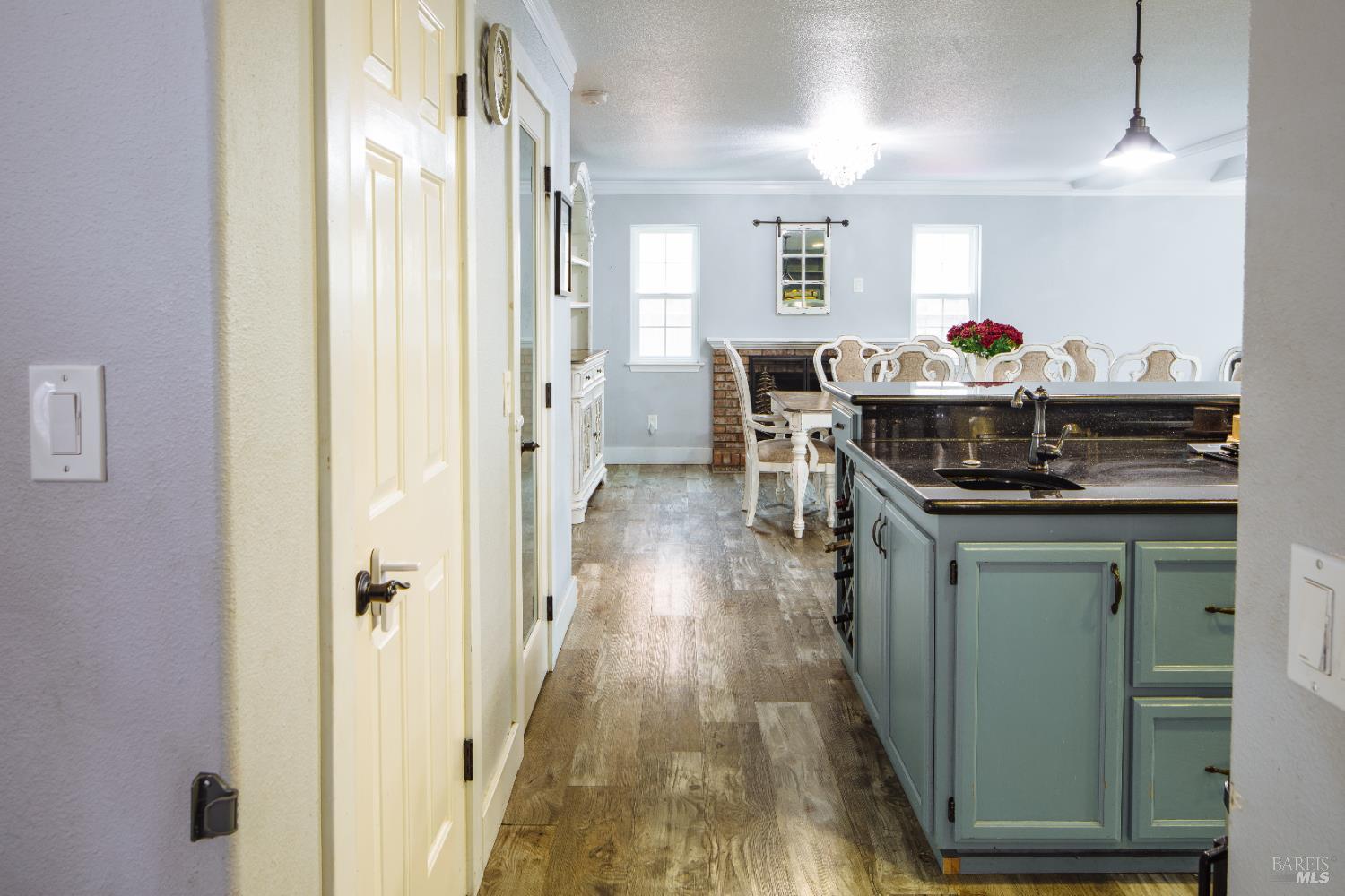 Detail Gallery Image 17 of 53 For 236 Belfiore Ln, Windsor,  CA 95492 - 4 Beds | 3 Baths