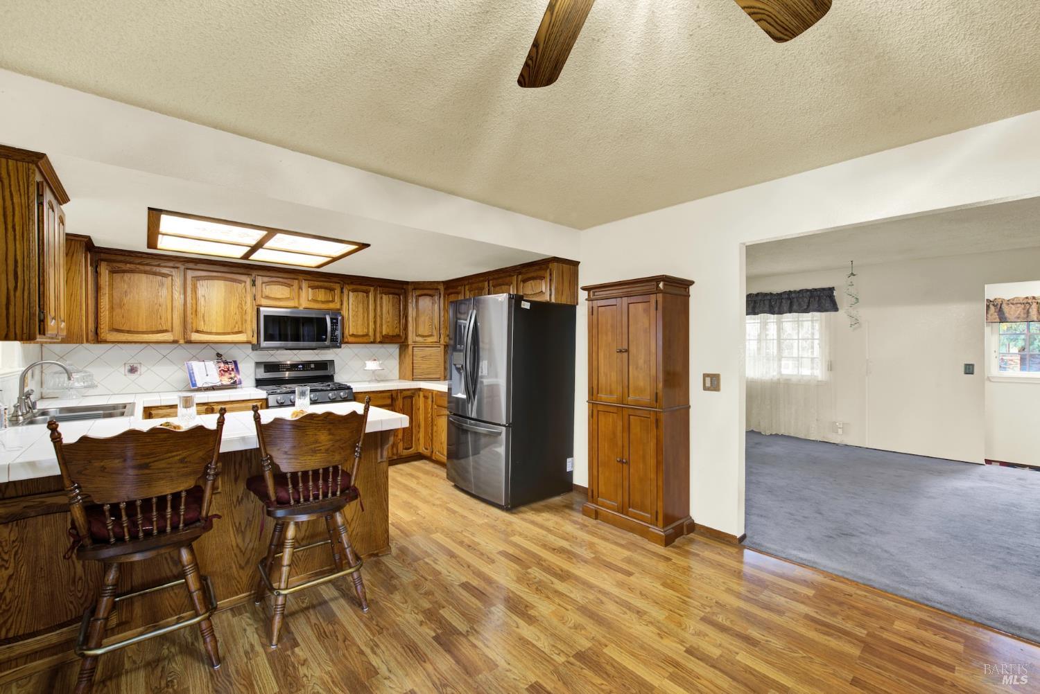 Detail Gallery Image 31 of 78 For 221 Livingston Ave, Vacaville,  CA 95687 - 3 Beds | 2 Baths