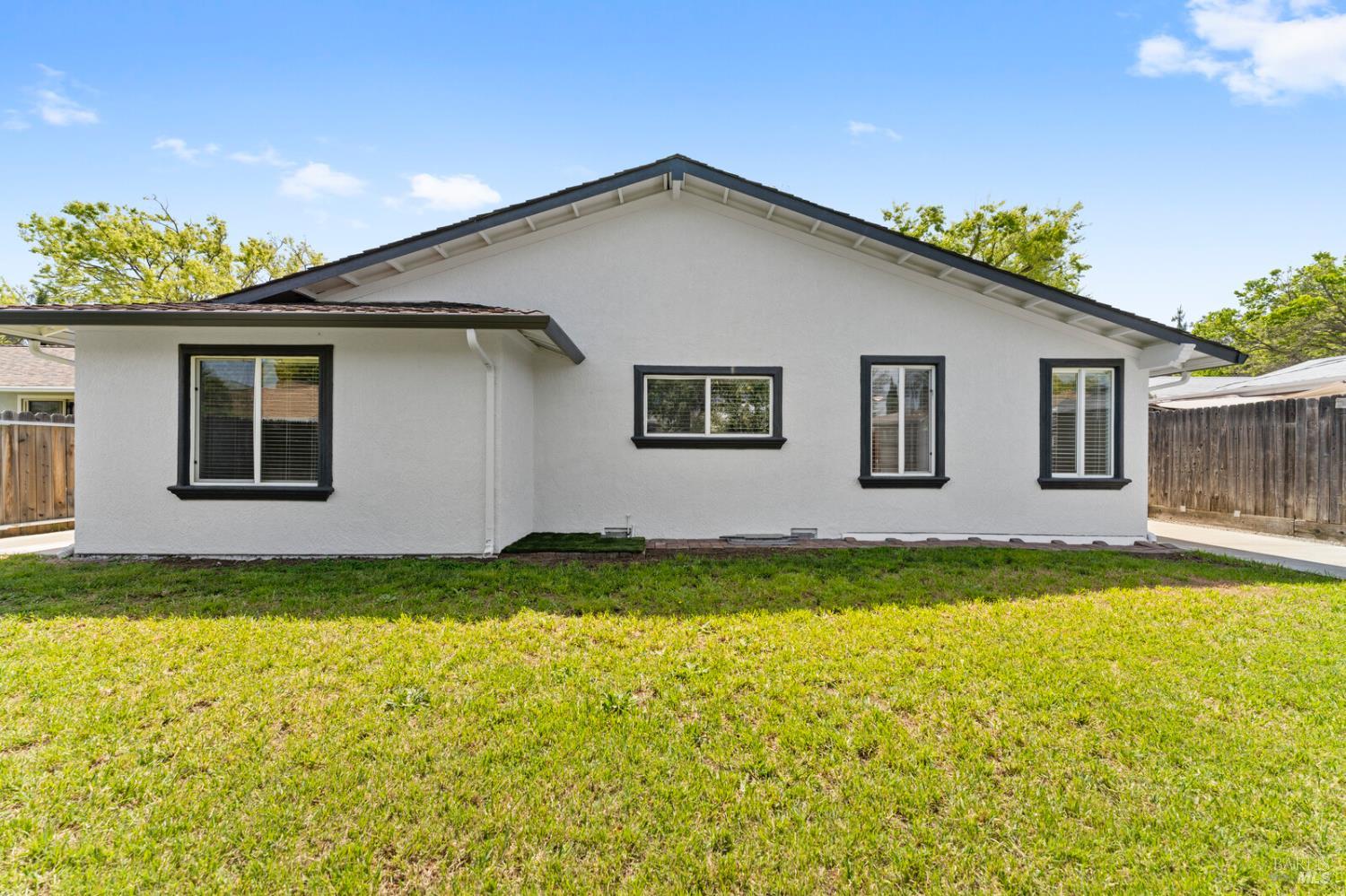 Detail Gallery Image 56 of 71 For 1649 California Dr, Vacaville,  CA 95687 - 5 Beds | 2/1 Baths