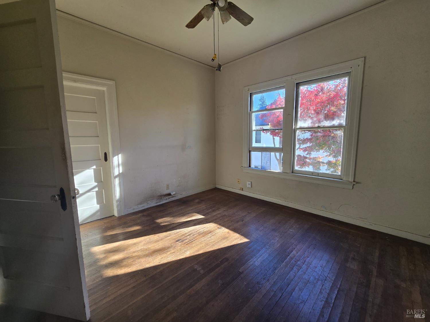 Detail Gallery Image 21 of 24 For 597 Seymour St, Napa,  CA 94559 - 3 Beds | 1 Baths