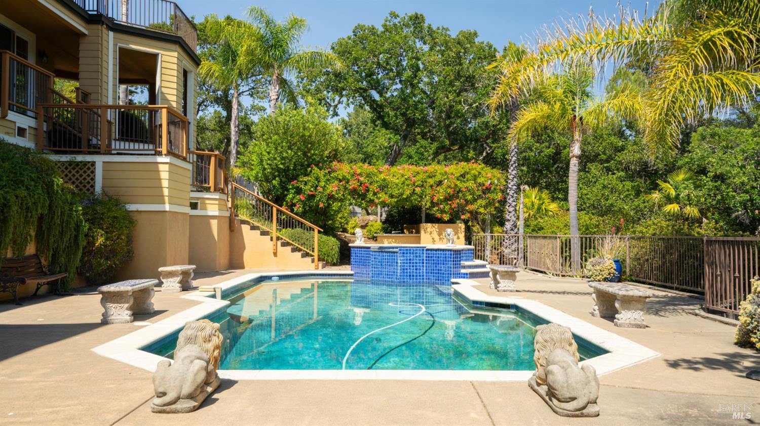 Detail Gallery Image 46 of 74 For 6 Leona Dr, San Rafael,  CA 94903 - 4 Beds | 3/1 Baths