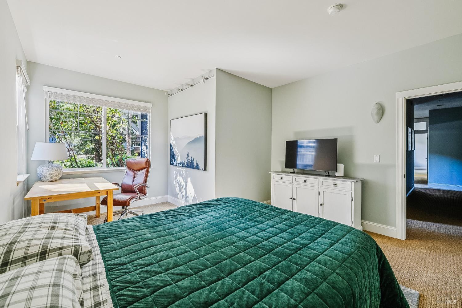 Detail Gallery Image 34 of 58 For 529 Alta Way, Mill Valley,  CA 94941 - 4 Beds | 2/1 Baths