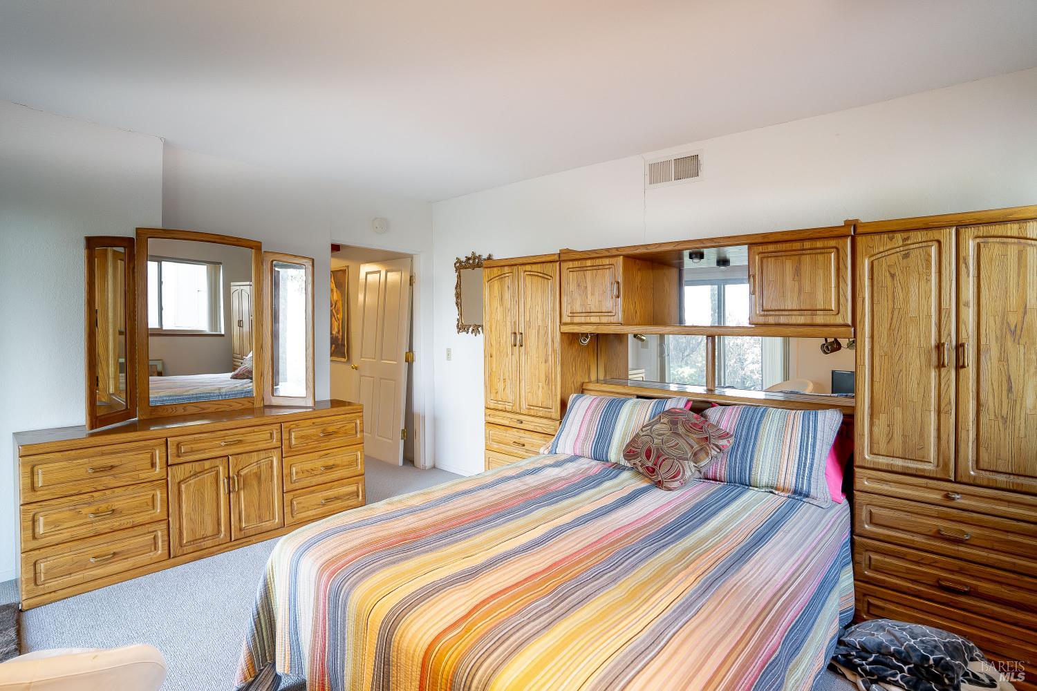 Detail Gallery Image 28 of 46 For Address Is Not Disclosed, Napa,  CA 94558 - 4 Beds | 3 Baths