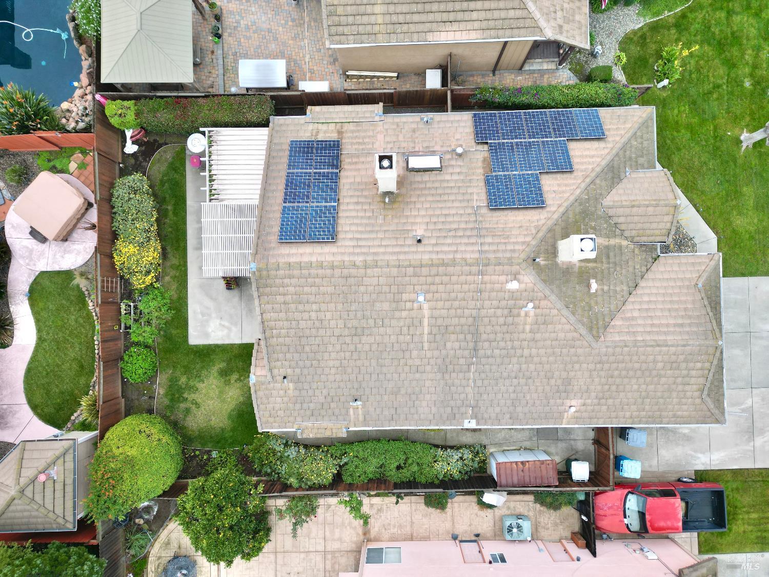 Detail Gallery Image 13 of 41 For 462 Eagle Ln, Vacaville,  CA 95687 - 3 Beds | 2 Baths