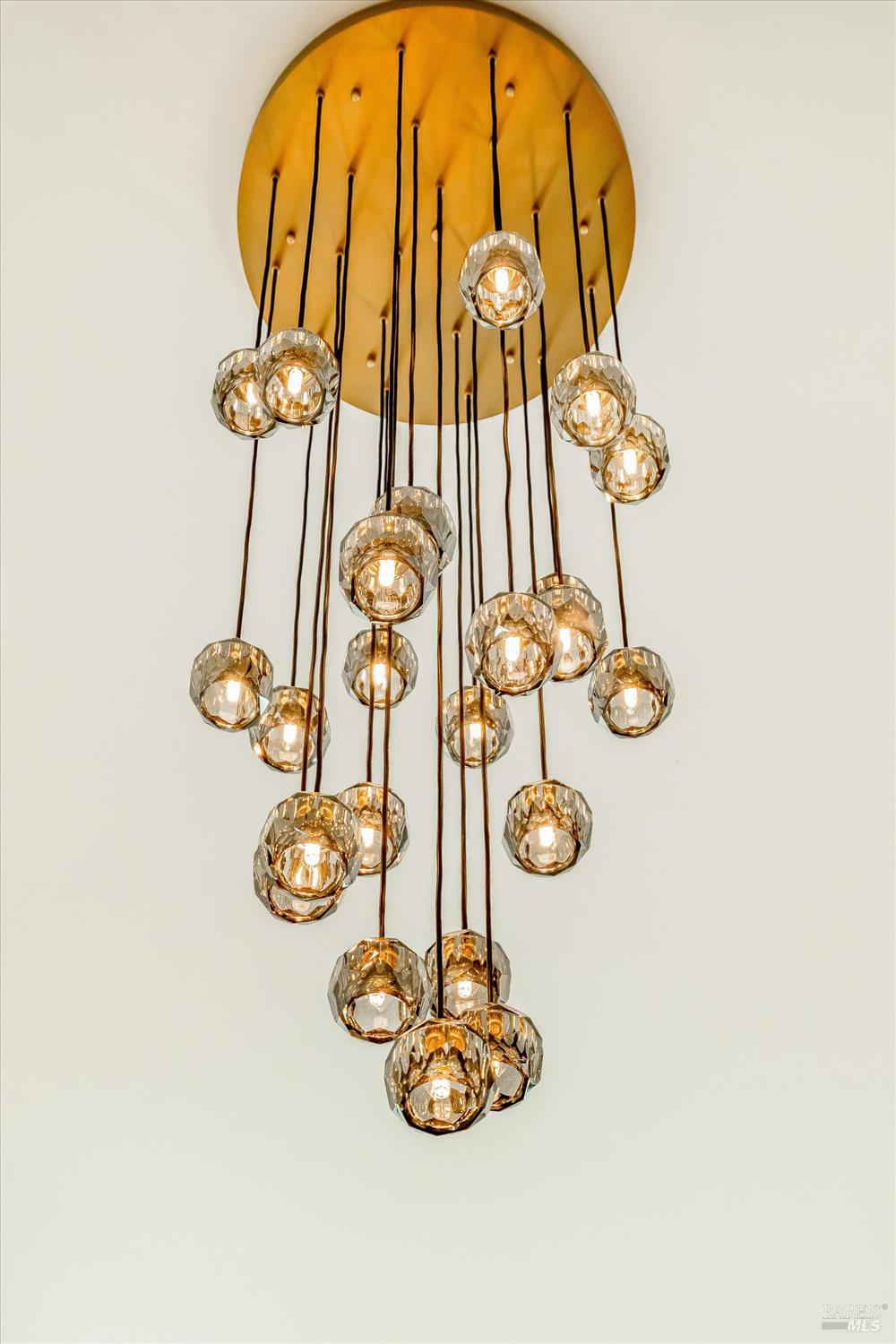 Detail Gallery Image 60 of 99 For 1580 Clear Ridge Dr, Healdsburg,  CA 95448 - 4 Beds | 4/1 Baths