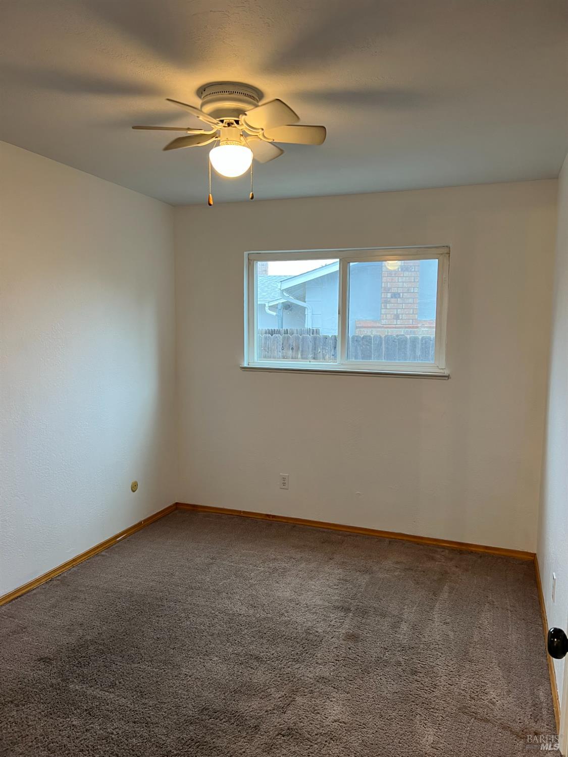 Detail Gallery Image 14 of 25 For 540 Glenside Dr, Dixon,  CA 95620 - 4 Beds | 2 Baths