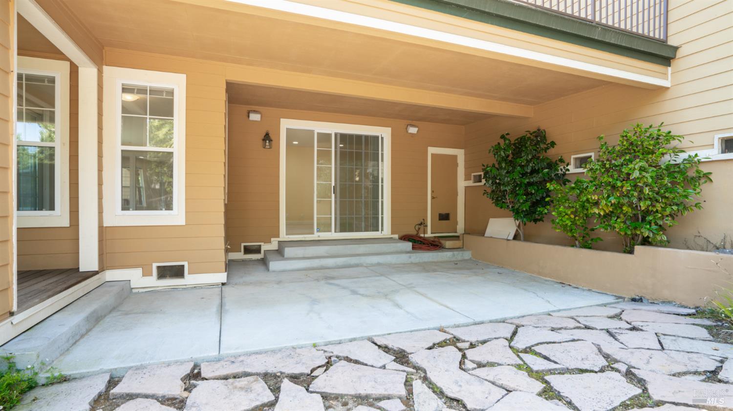 Detail Gallery Image 41 of 74 For 6 Leona Dr, San Rafael,  CA 94903 - 4 Beds | 3/1 Baths