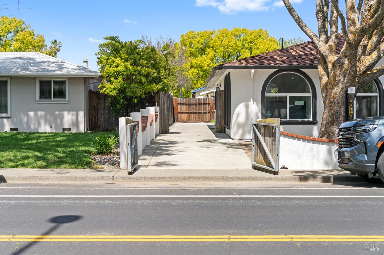 Detail Gallery Image 65 of 71 For 1649 California Dr, Vacaville,  CA 95687 - 5 Beds | 2/1 Baths