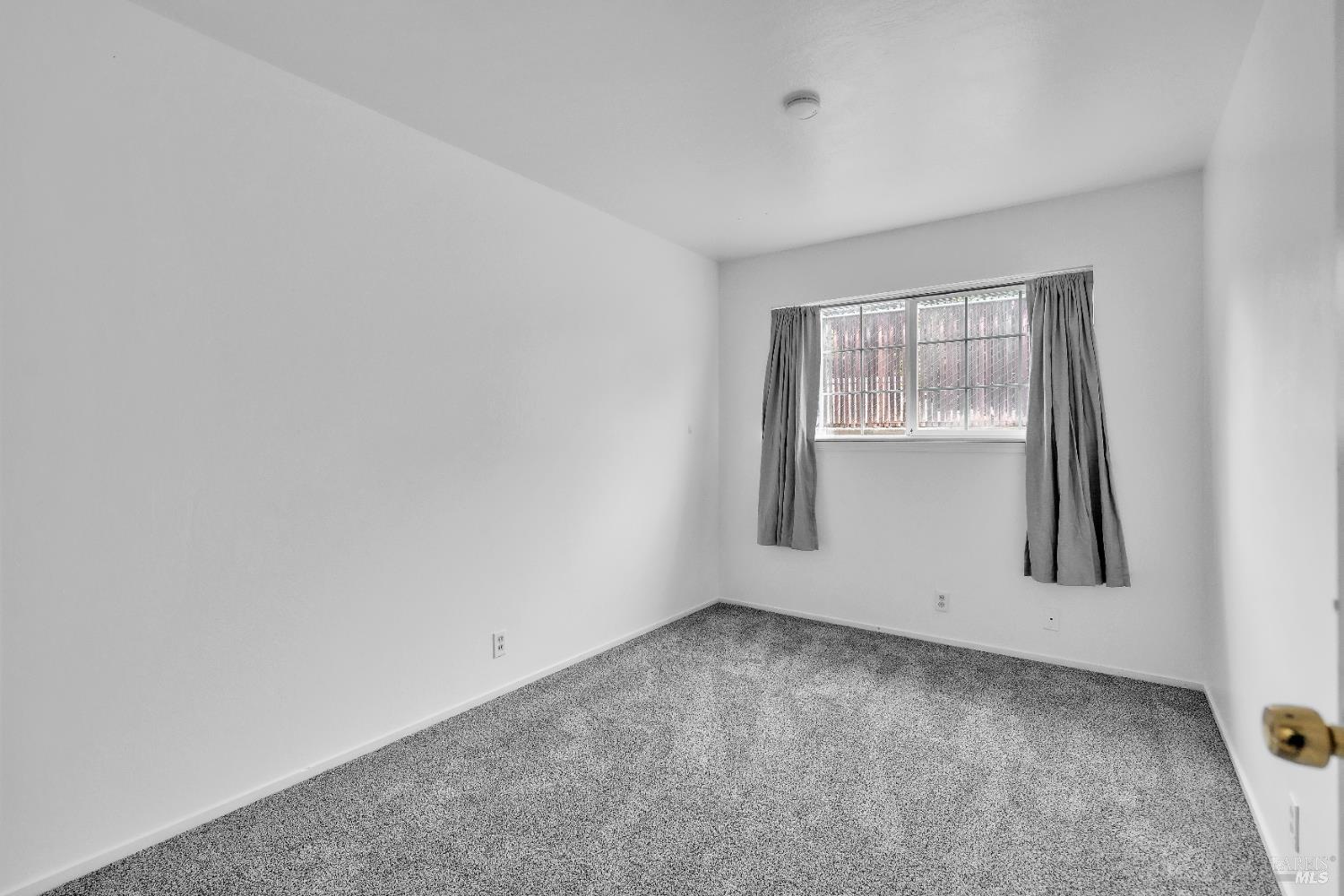 Detail Gallery Image 15 of 23 For 301 Markham Ave, Vacaville,  CA 95688 - 2 Beds | 1 Baths