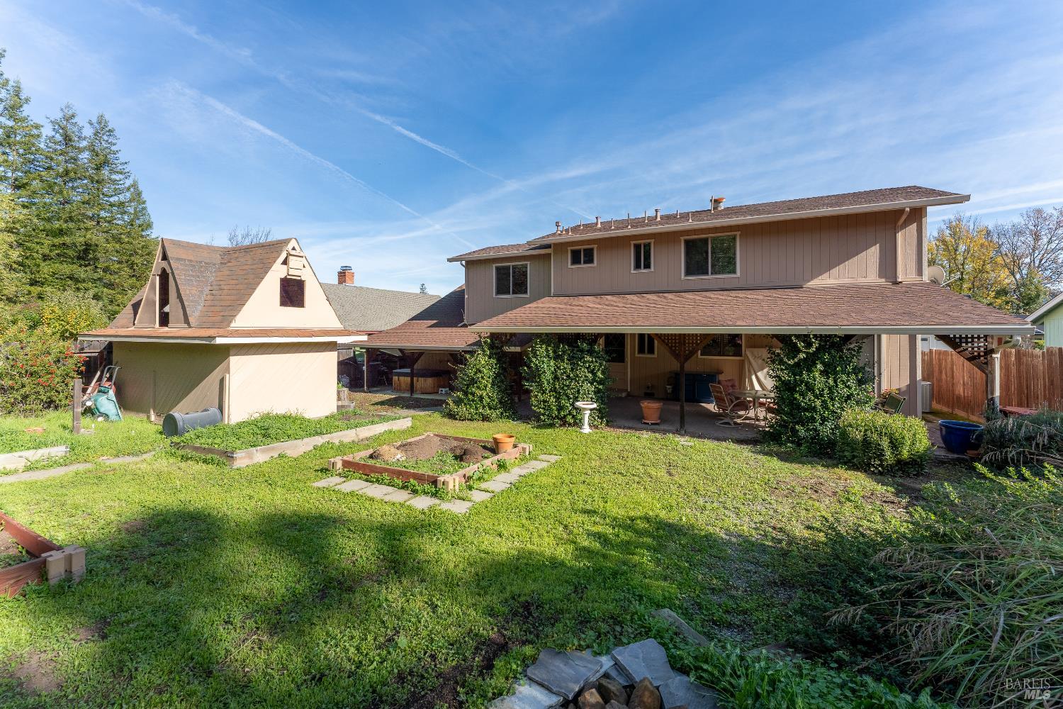 Detail Gallery Image 25 of 38 For 1338 Laurel Ave, Ukiah,  CA 95482 - 4 Beds | 2/1 Baths