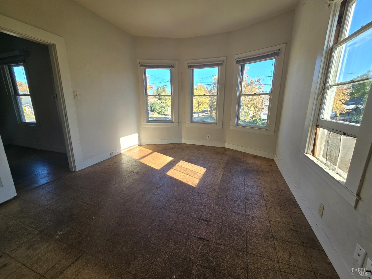 Detail Gallery Image 14 of 24 For 597 Seymour St, Napa,  CA 94559 - 3 Beds | 1 Baths