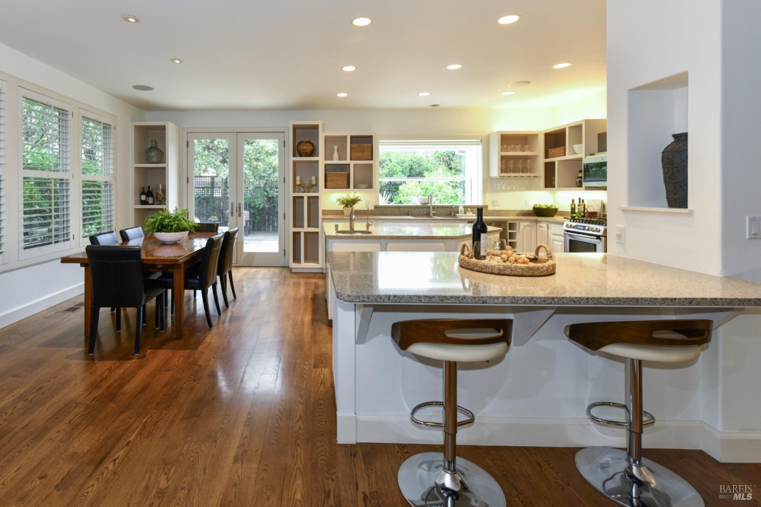 Detail Gallery Image 6 of 44 For 928 Hunt Ave, Saint Helena,  CA 94574 - 3 Beds | 2/1 Baths