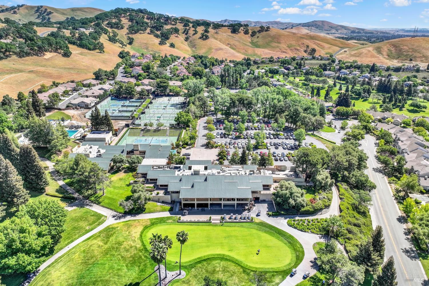 Detail Gallery Image 97 of 98 For 2965 Pebble Beach Cir, Fairfield,  CA 94534 - 4 Beds | 2/1 Baths