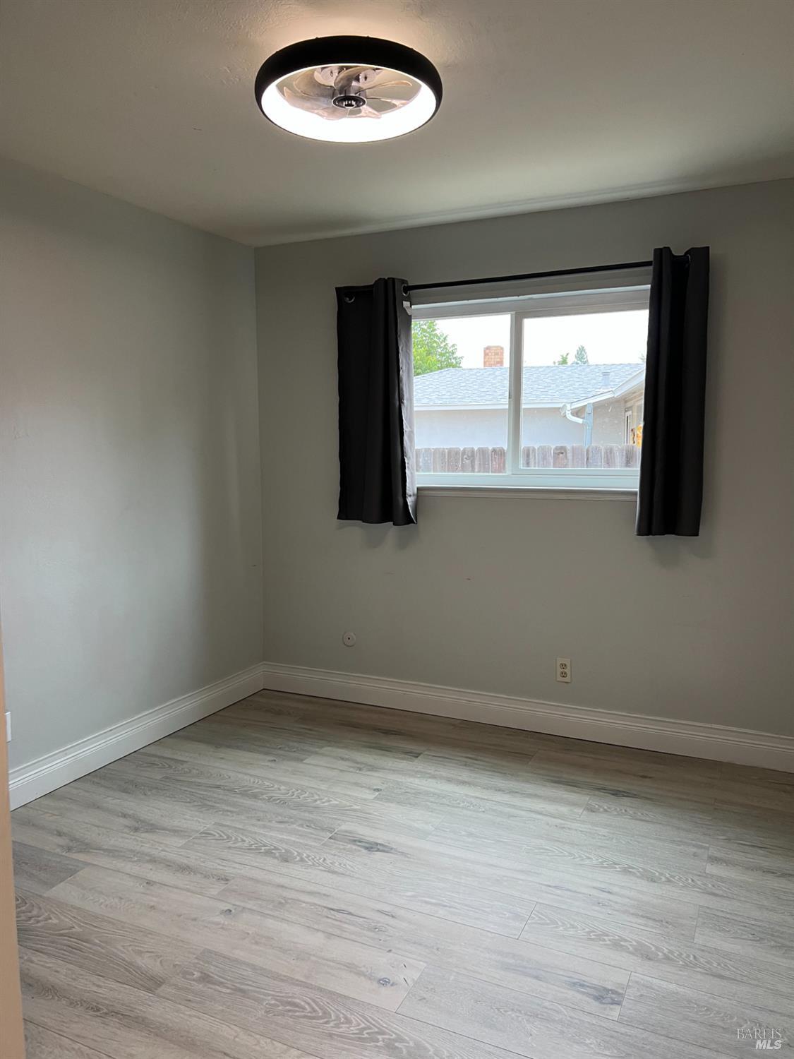 Detail Gallery Image 13 of 25 For 540 Glenside Dr, Dixon,  CA 95620 - 4 Beds | 2 Baths