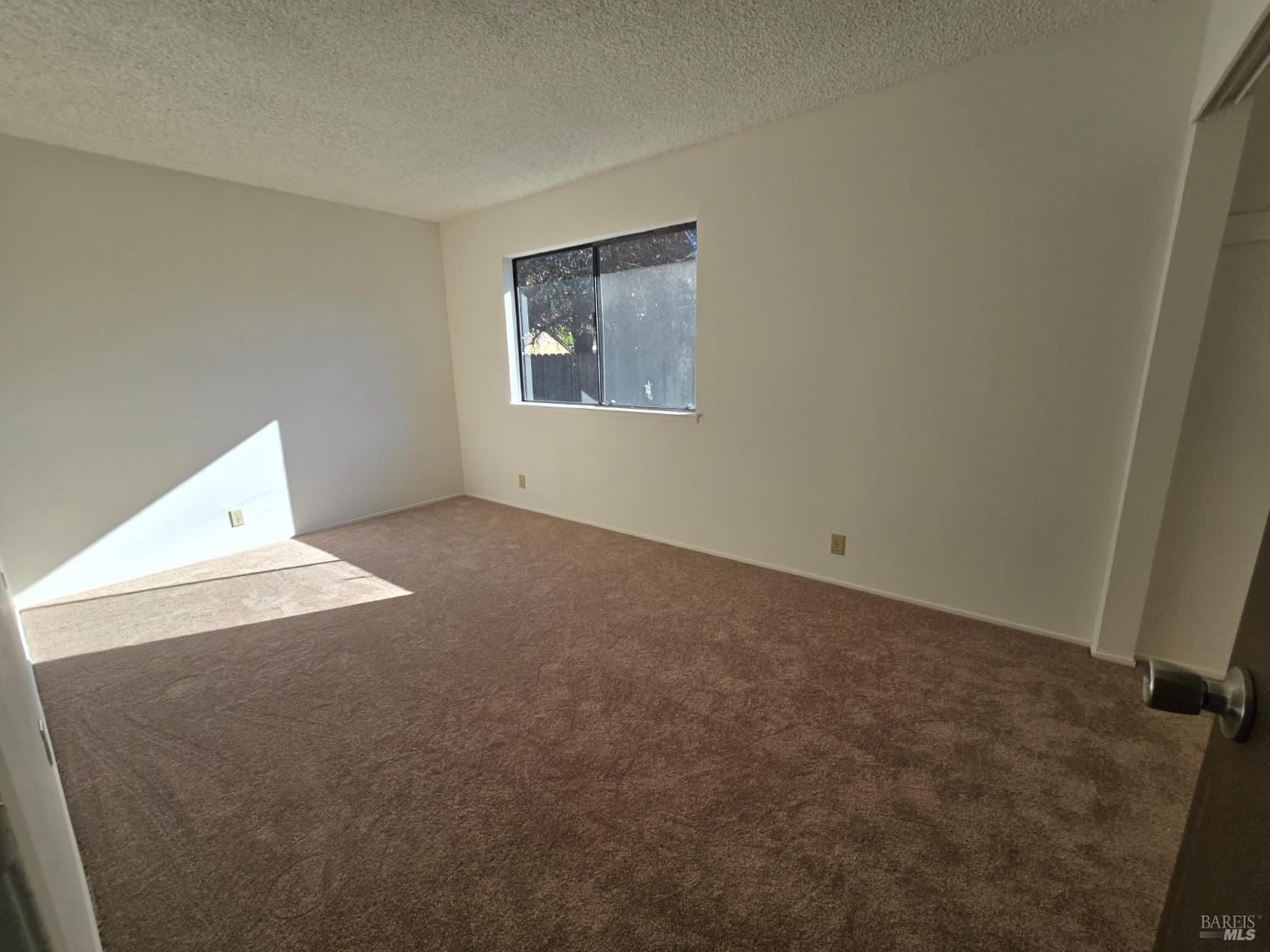 Detail Gallery Image 21 of 28 For 2738 Sonoma St, Napa,  CA 94558 - – Beds | – Baths