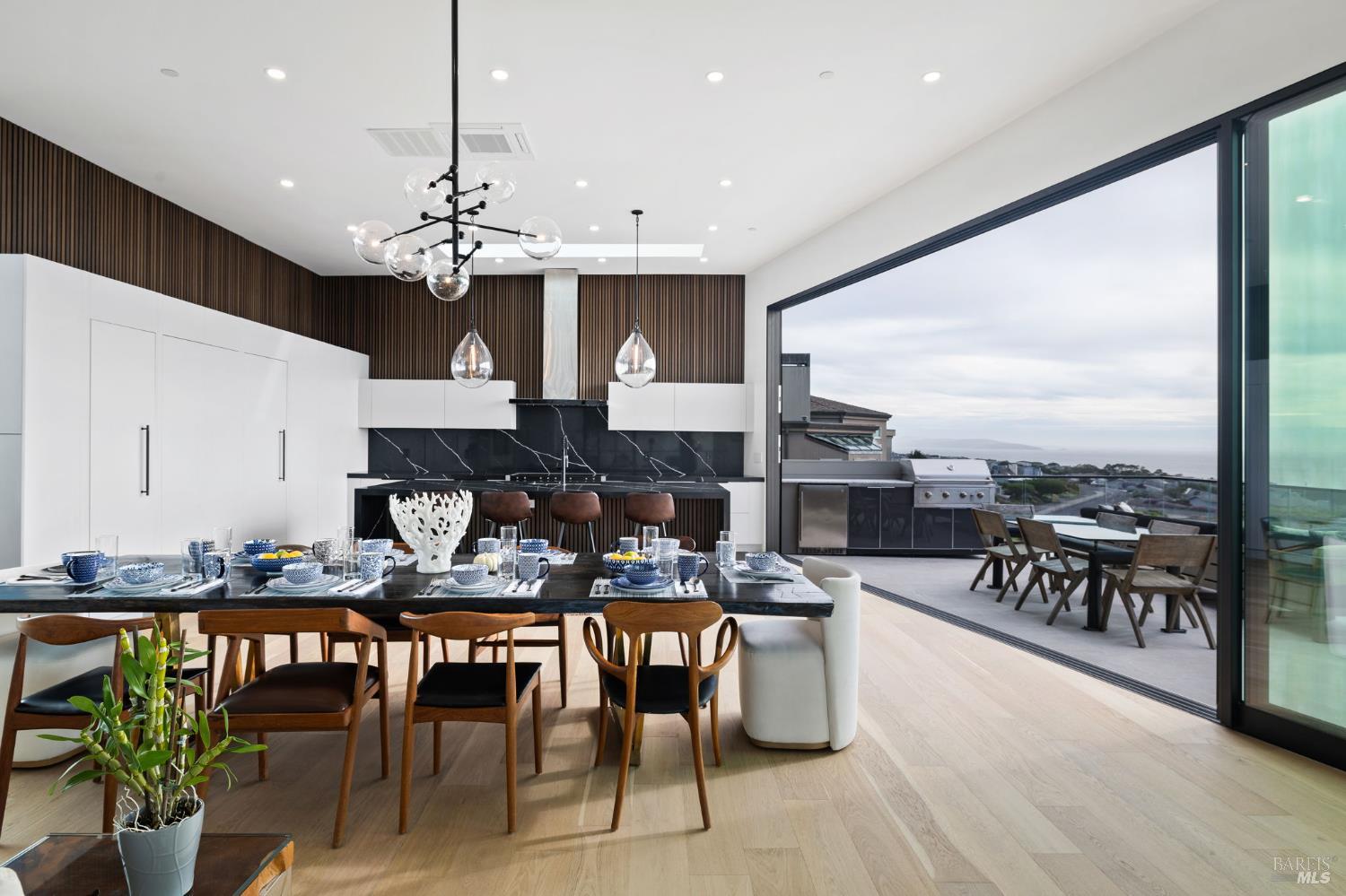 Detail Gallery Image 24 of 95 For 1536 Sea Way, Bodega Bay,  CA 94923 - 4 Beds | 4/1 Baths