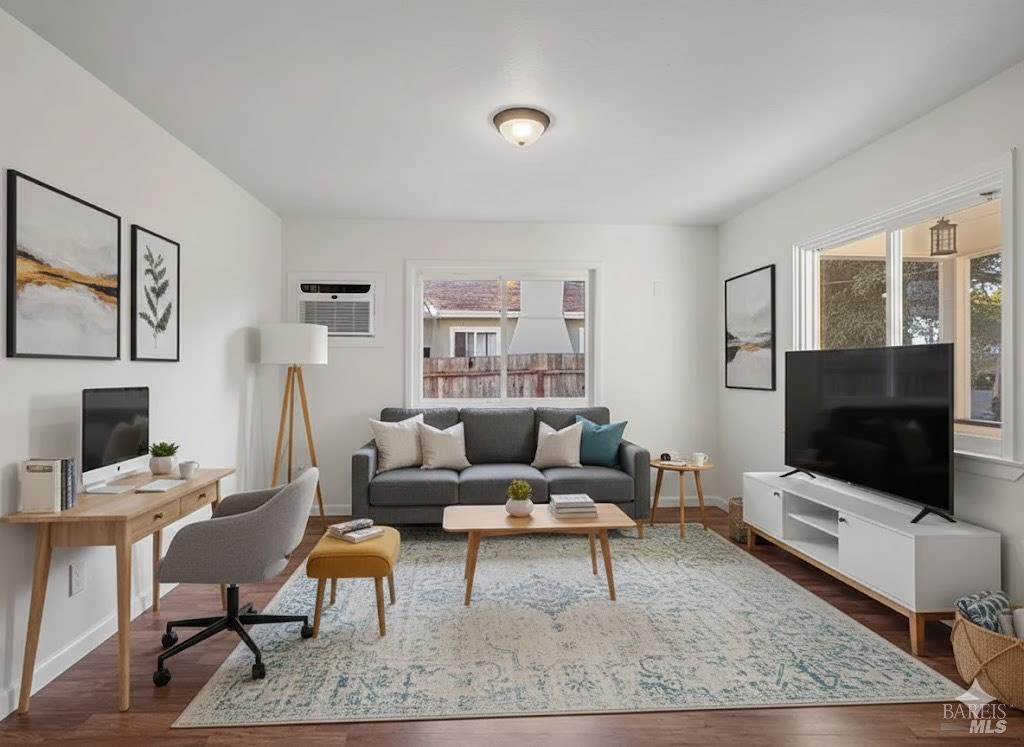 Detail Gallery Image 7 of 28 For 6 Lorraine St, Ukiah,  CA 95482 - 2 Beds | 1 Baths