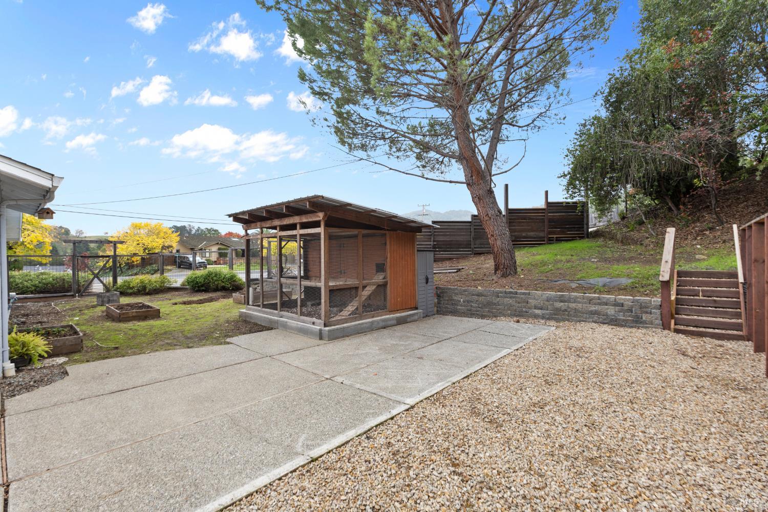 Detail Gallery Image 47 of 58 For 700 Tamarack Dr, San Rafael,  CA 94903 - 3 Beds | 2 Baths