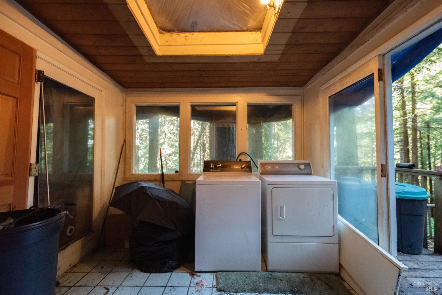 Detail Gallery Image 30 of 77 For 11 Huckleberry Hts, Cazadero,  CA 95421 - 2 Beds | 3 Baths