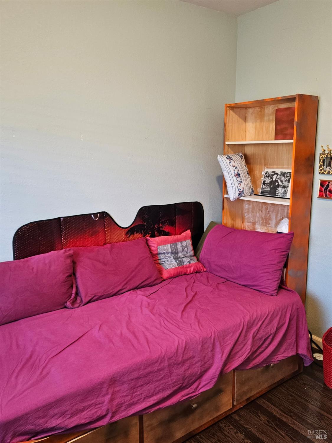 Detail Gallery Image 26 of 36 For 3030 Dohr St, Berkeley,  CA 94702 - 4 Beds | 2 Baths