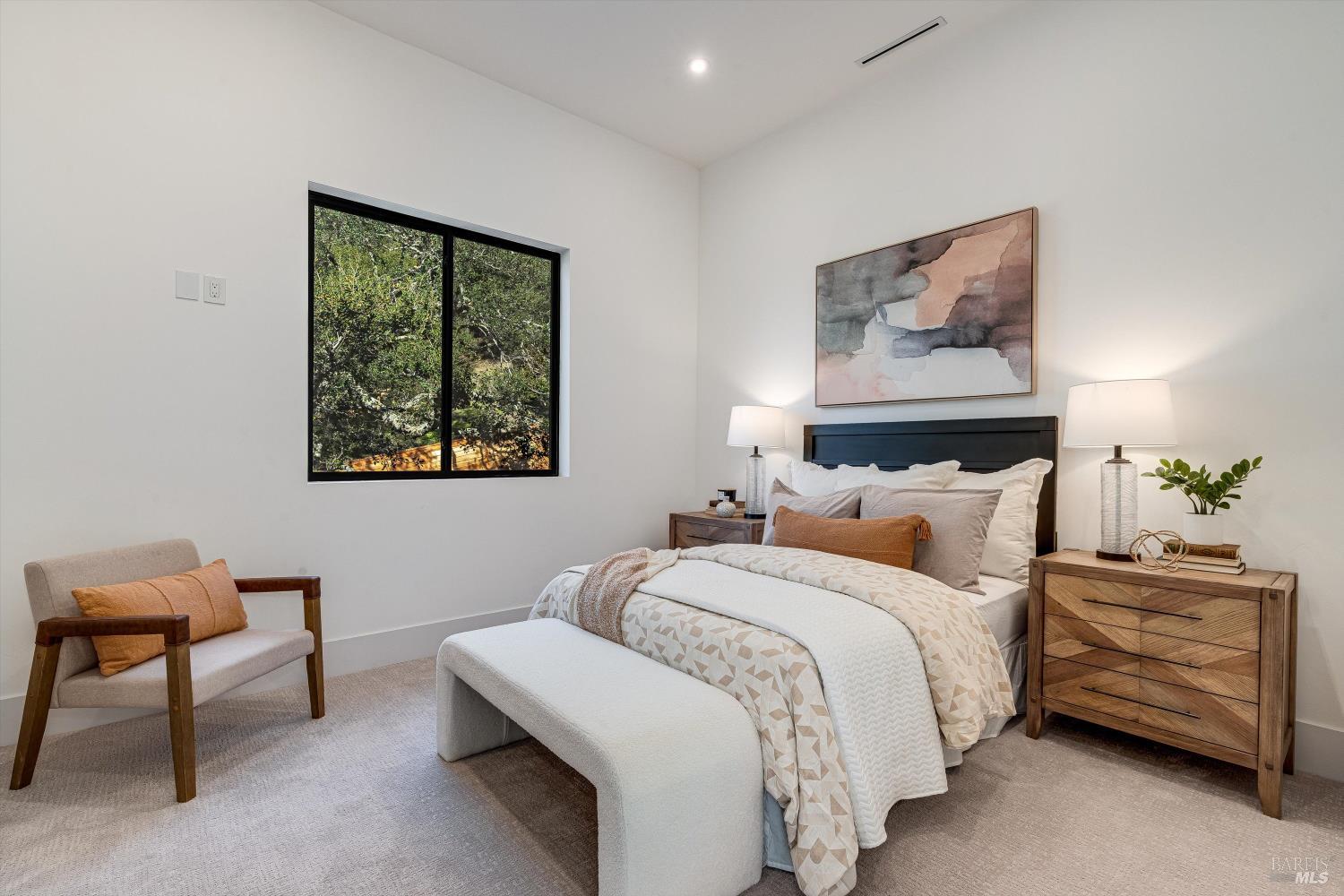 Detail Gallery Image 68 of 99 For 1580 Clear Ridge Dr, Healdsburg,  CA 95448 - 4 Beds | 4/1 Baths