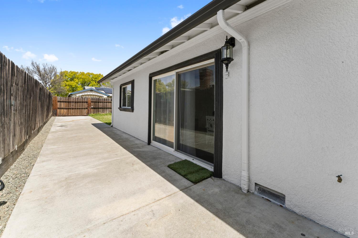 Detail Gallery Image 53 of 71 For 1649 California Dr, Vacaville,  CA 95687 - 5 Beds | 2/1 Baths