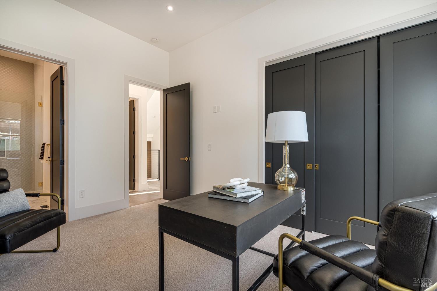 Detail Gallery Image 52 of 99 For 1580 Clear Ridge Dr, Healdsburg,  CA 95448 - 4 Beds | 4/1 Baths