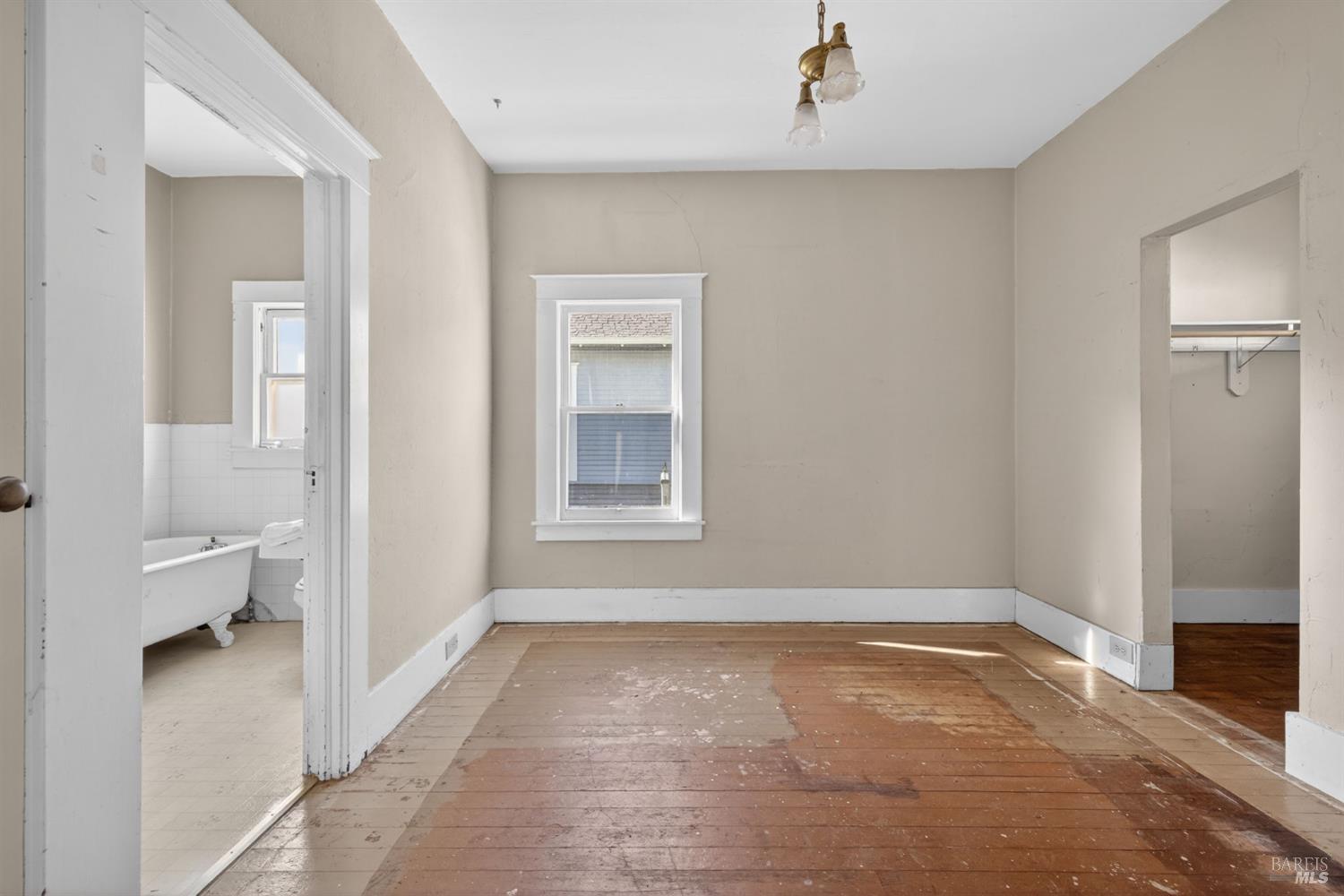 Detail Gallery Image 14 of 32 For 654 Charles St, Santa Rosa,  CA 95404 - 2 Beds | 1 Baths