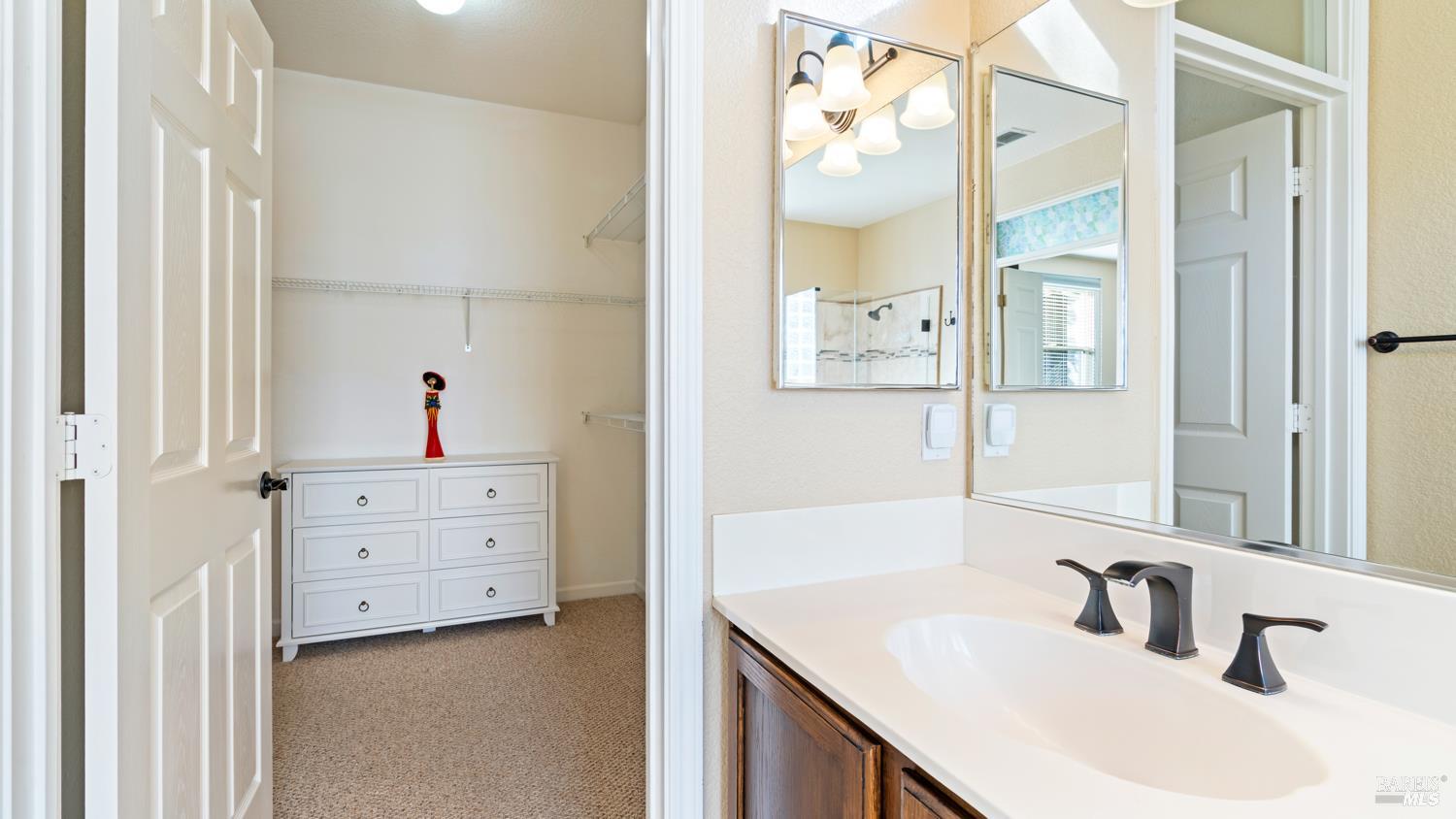 Detail Gallery Image 39 of 50 For 303 Clover Springs Dr, Cloverdale,  CA 95425 - 2 Beds | 2 Baths