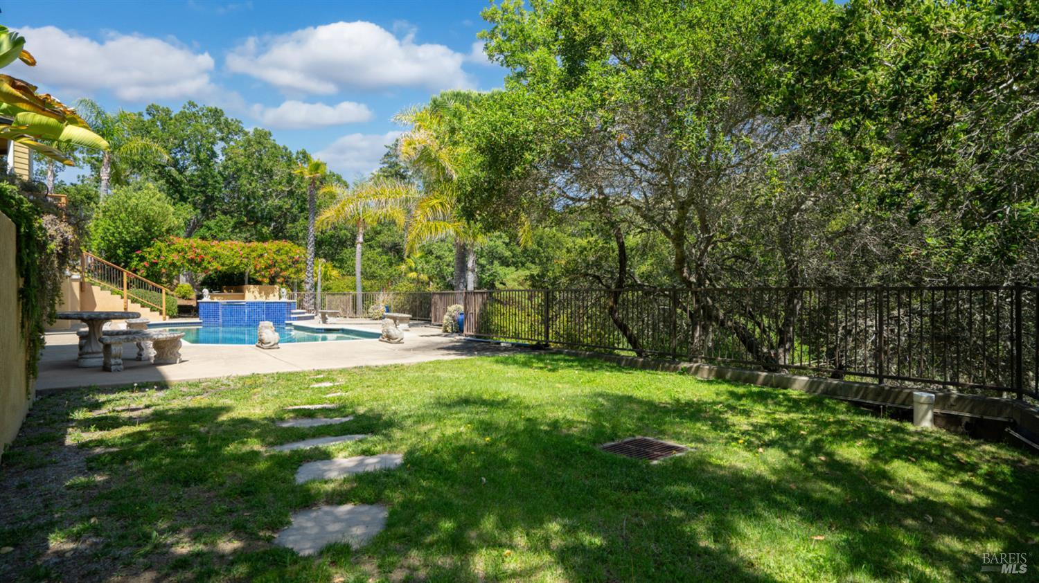 Detail Gallery Image 74 of 74 For 6 Leona Dr, San Rafael,  CA 94903 - 4 Beds | 3/1 Baths