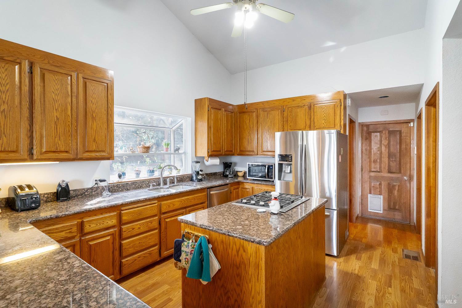 Detail Gallery Image 9 of 46 For Address Is Not Disclosed, Napa,  CA 94558 - 4 Beds | 3 Baths