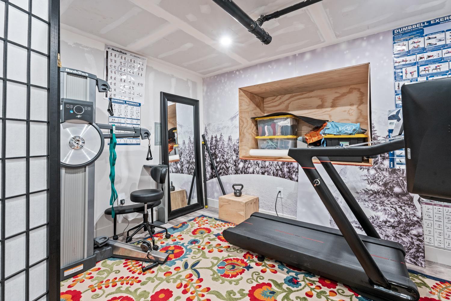 Detail Gallery Image 24 of 41 For 531 Tehuacan Rd, Ukiah,  CA 95482 - 4 Beds | 3 Baths