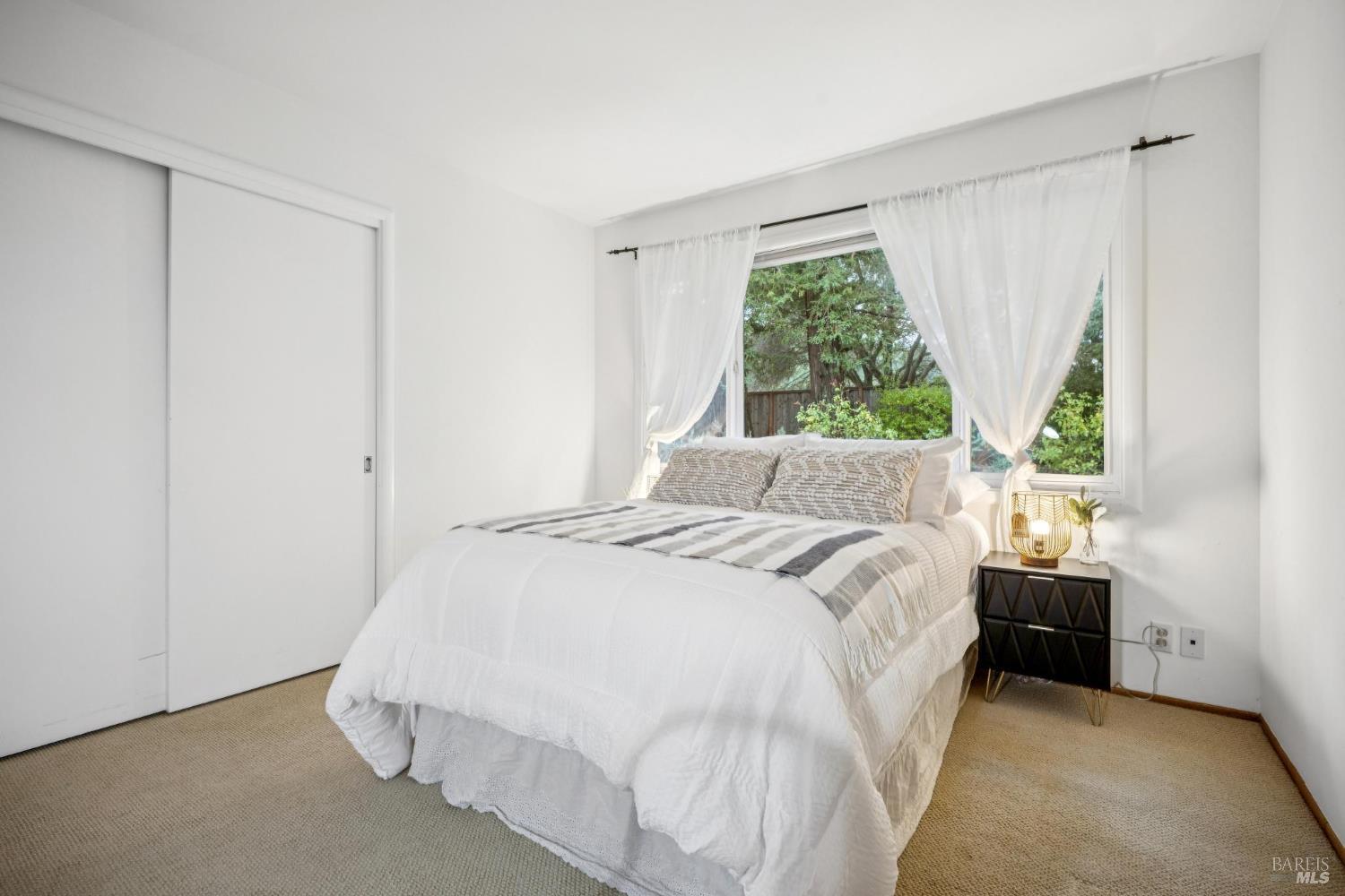 Detail Gallery Image 29 of 42 For 295 Stuyvesant Dr, San Anselmo,  CA 94960 - 4 Beds | 2/1 Baths