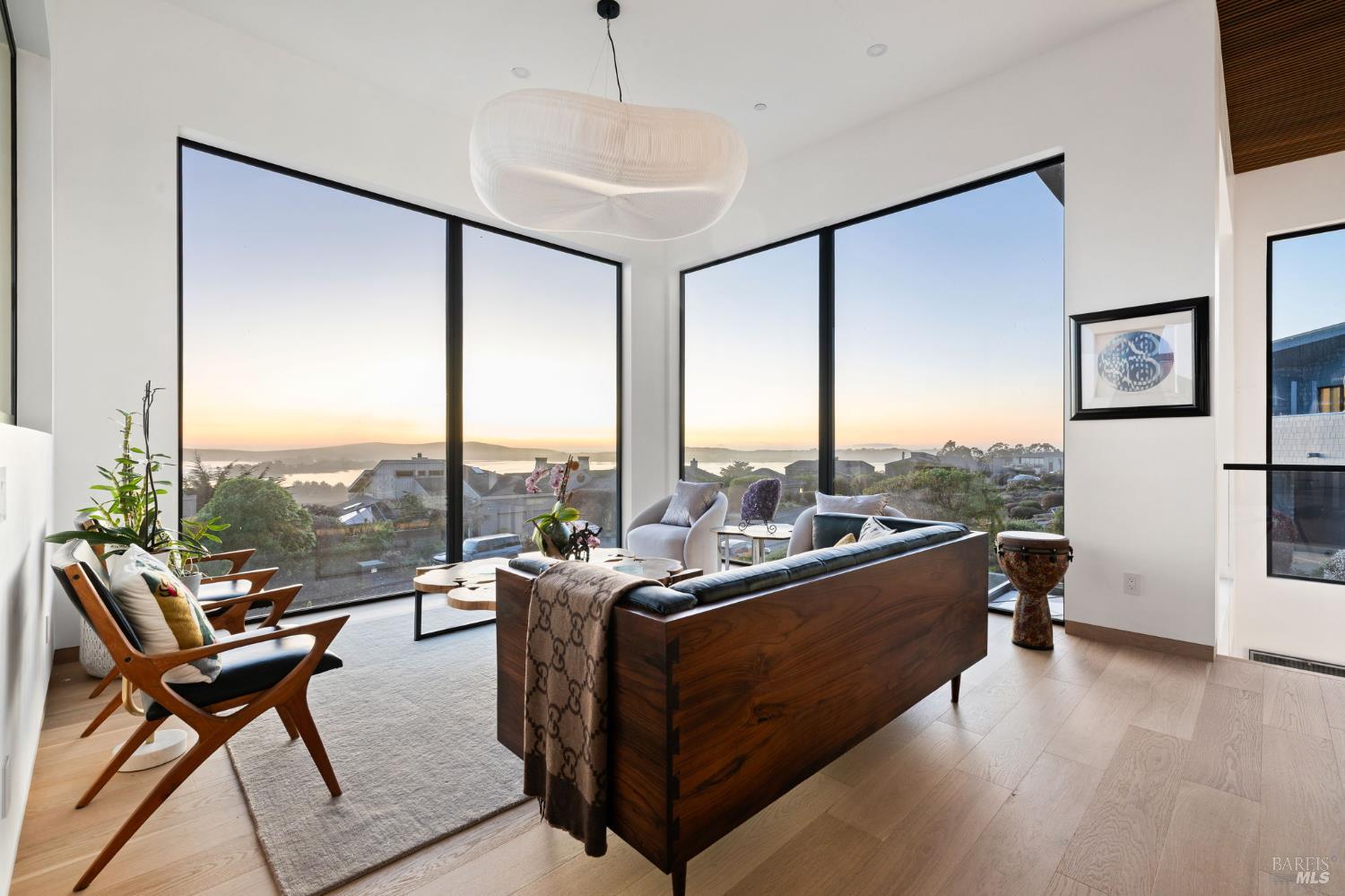 Detail Gallery Image 19 of 95 For 1536 Sea Way, Bodega Bay,  CA 94923 - 4 Beds | 4/1 Baths