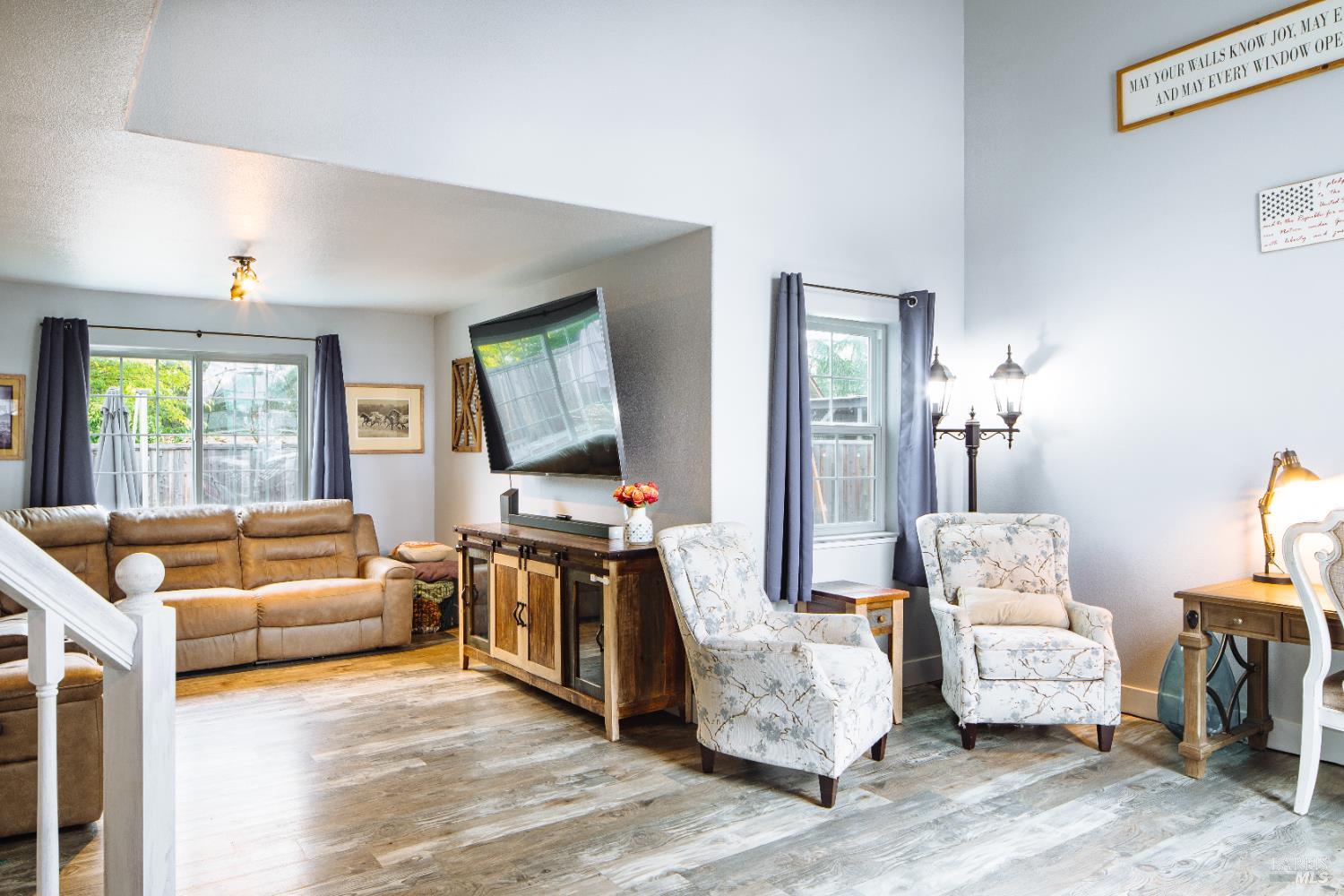 Detail Gallery Image 26 of 53 For 236 Belfiore Ln, Windsor,  CA 95492 - 4 Beds | 3 Baths