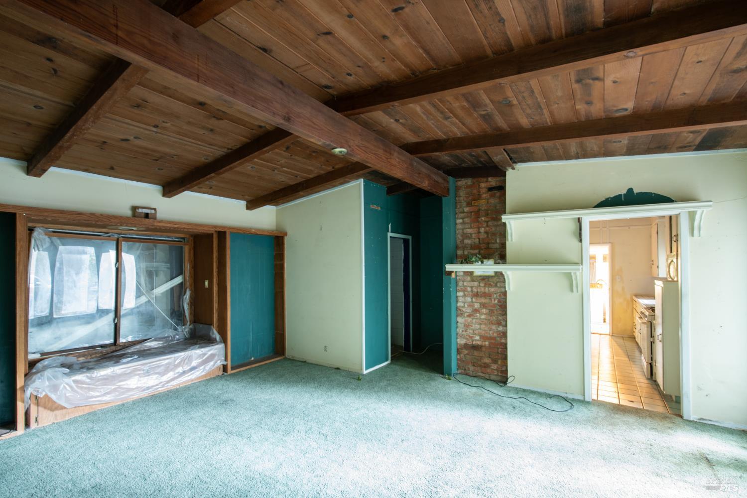 Detail Gallery Image 28 of 77 For 11 Huckleberry Hts, Cazadero,  CA 95421 - 2 Beds | 3 Baths