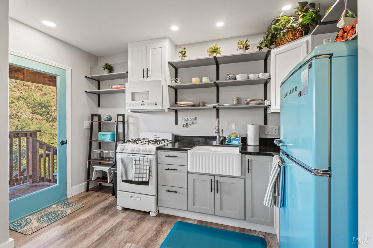 Detail Gallery Image 28 of 41 For 531 Tehuacan Rd, Ukiah,  CA 95482 - 4 Beds | 3 Baths